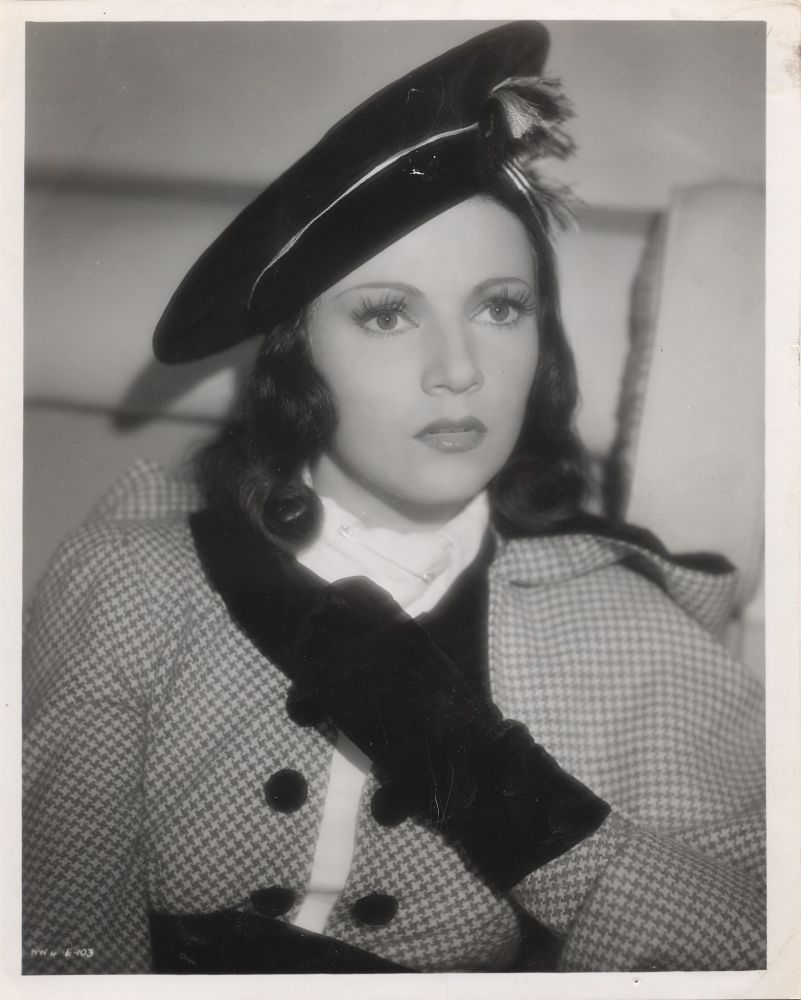  Annabella